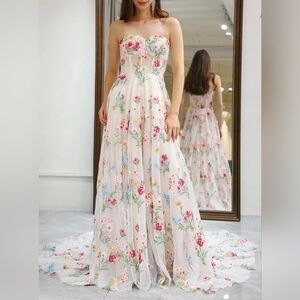 Chic Floral Strapless Maxi Dress